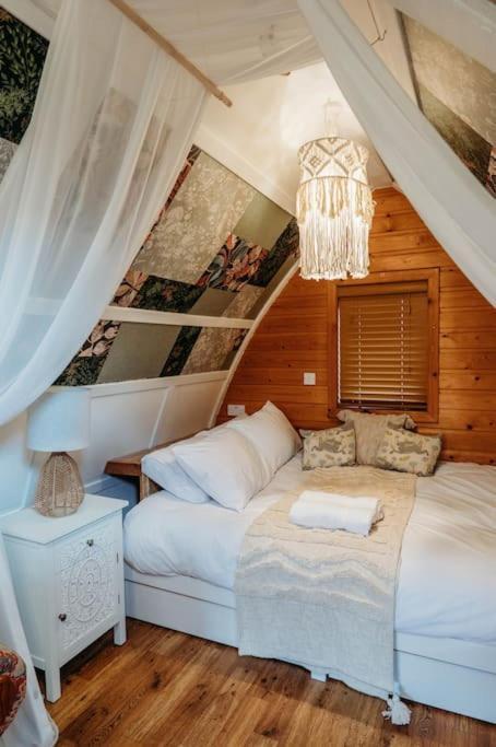 Robin Nest - Cosy Shepherd'S Hut Hideaway Callington Екстериор снимка